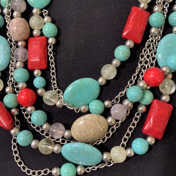 Multilayer beautiful necklace!!!Silver tone with beads and faux stone - Picture 6 of 6